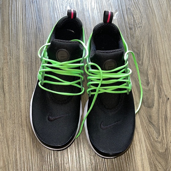Nike Air Presto Black Green Sneaker/size